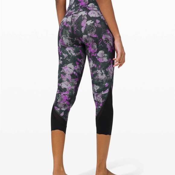 Lululemon Athletica Purple and Black Leggings with Mesh Detail - Picture 3 of 9